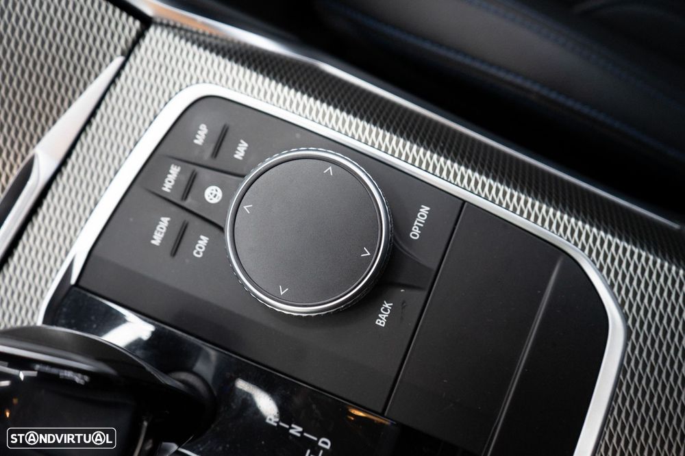 BMW 320 d Touring Pack M Shadow Auto - 43