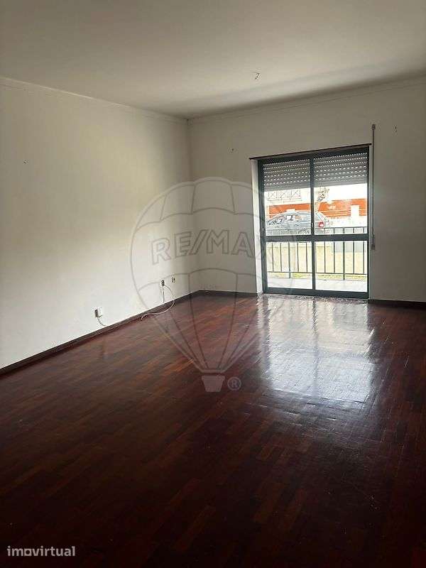 Apartamento T3 para venda - Grande imagem: 2/5