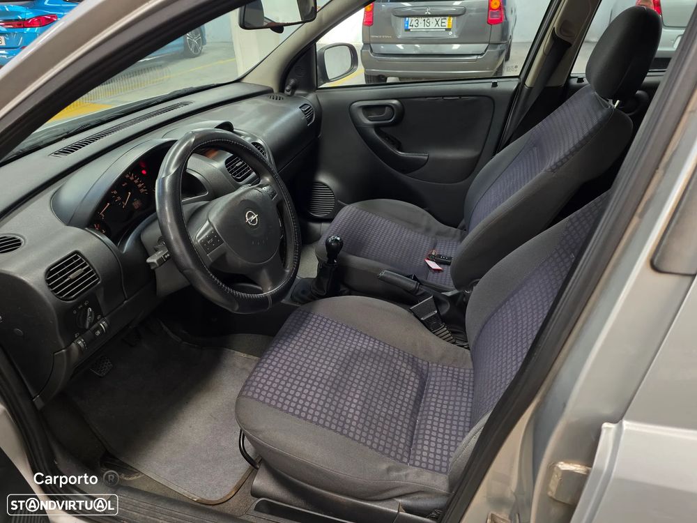 Opel Corsa 1.2 16V Confort - 9