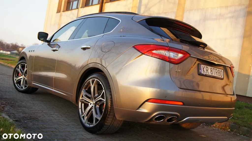 Maserati Levante Granlusso - 21