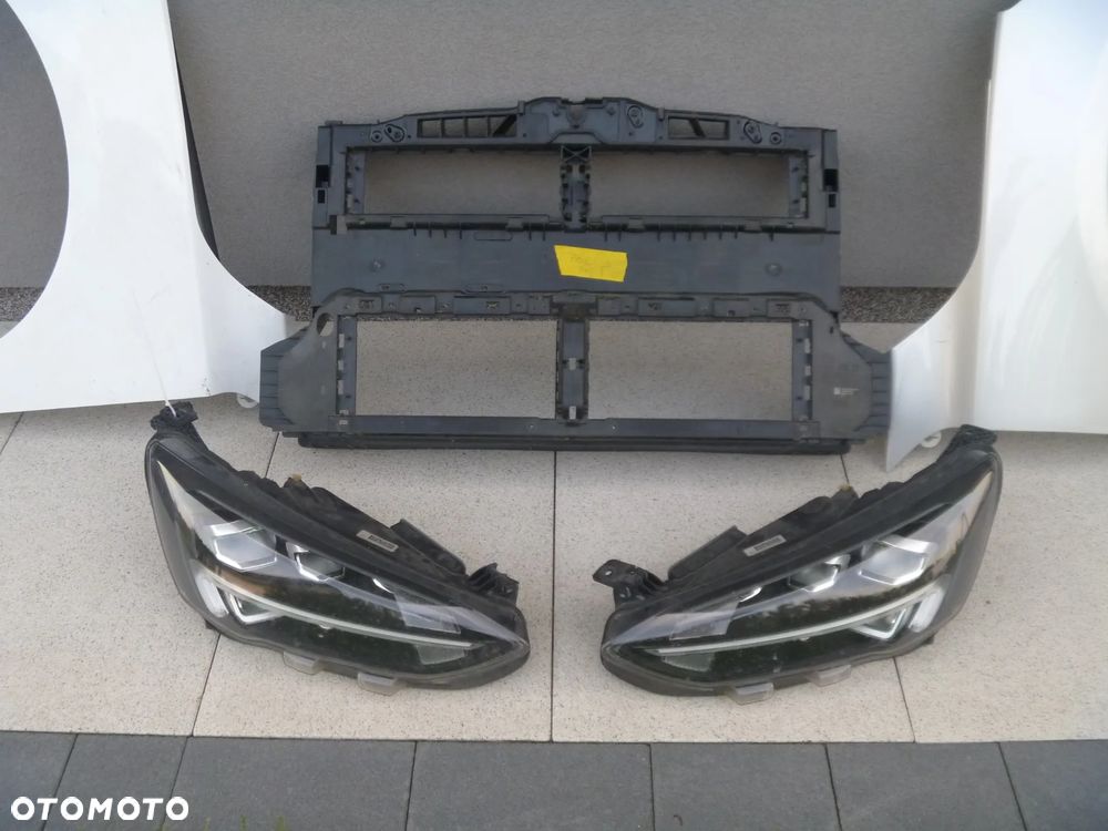 FORD FOCUS MK4 ZDERZAK PRZEDNI ATRAPA - 16