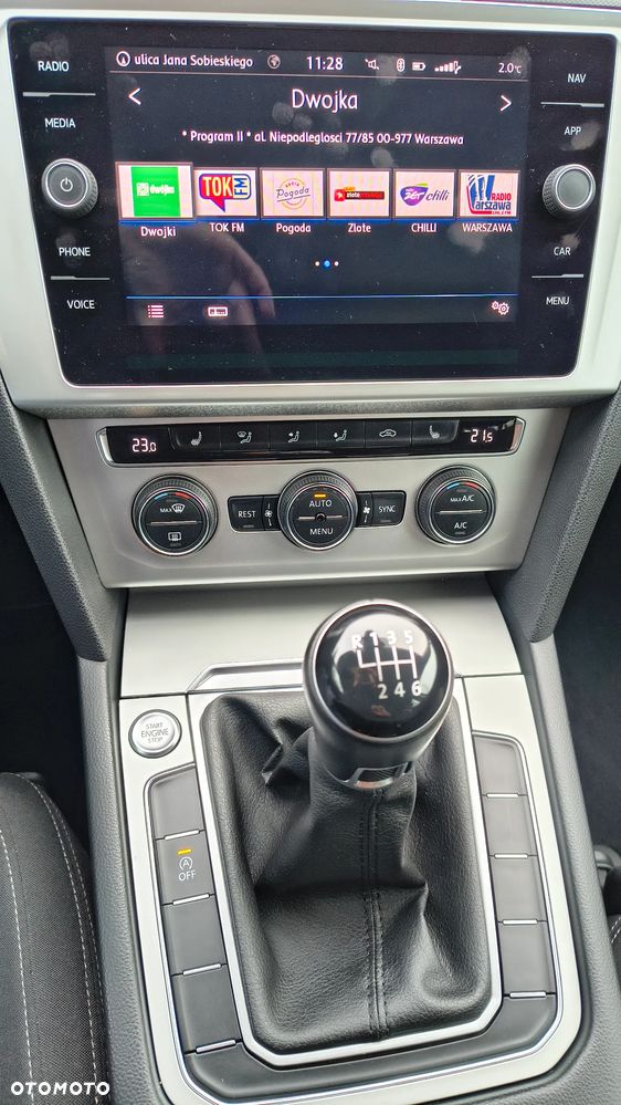 Volkswagen Passat 2.0 TDI BMT Comfortline - 18