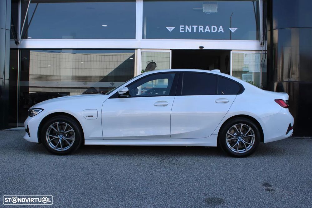 BMW 320 e Aut. Sport Line - 11