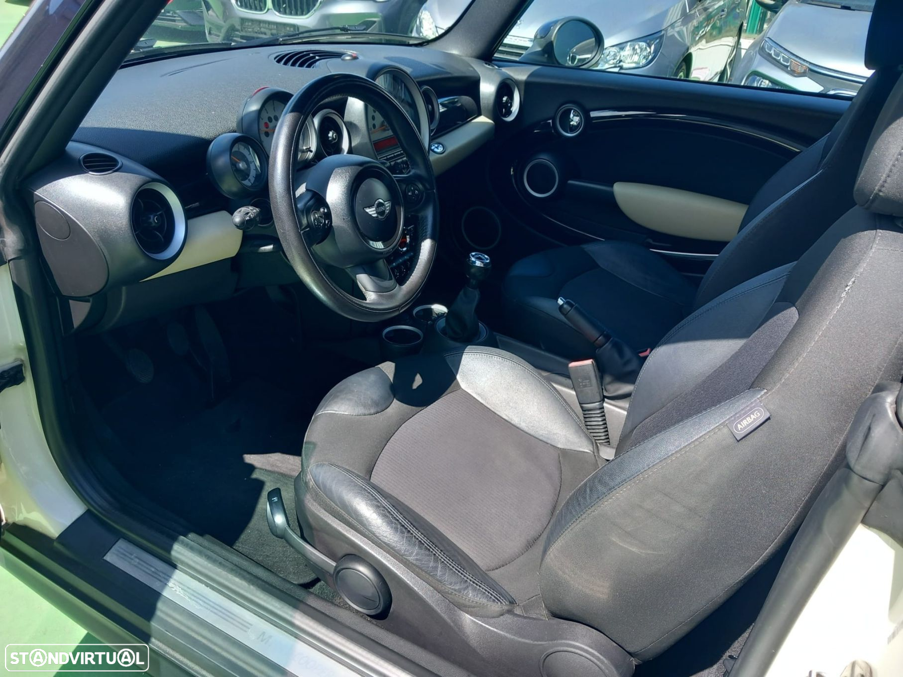 MINI Cabrio Cooper D - 20