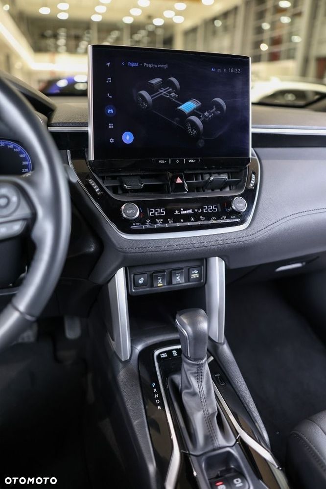 Toyota Corolla Cross - 14