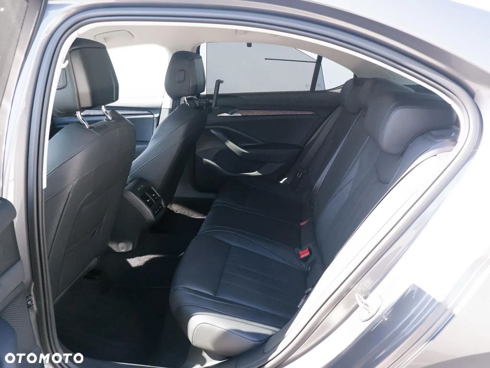 Skoda Superb 2.0 TSI 4x4 L&K DSG - 16