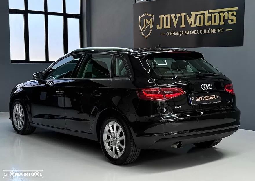 Audi A3 Sportback 1.6 TDI - 4