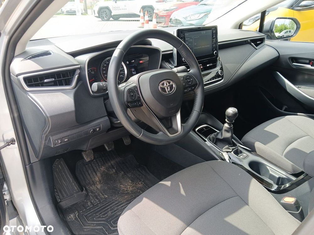 Toyota Corolla - 18