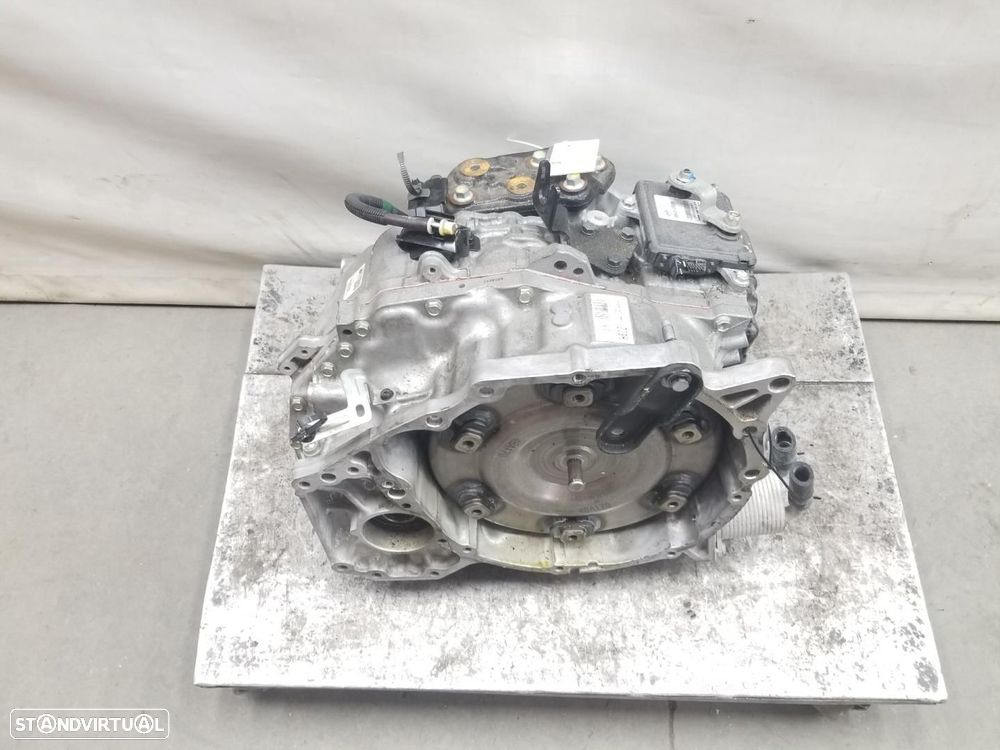 CAIXA DE VELOCIDADES SSANGYONG KORANDO REF. TF82SC - 1