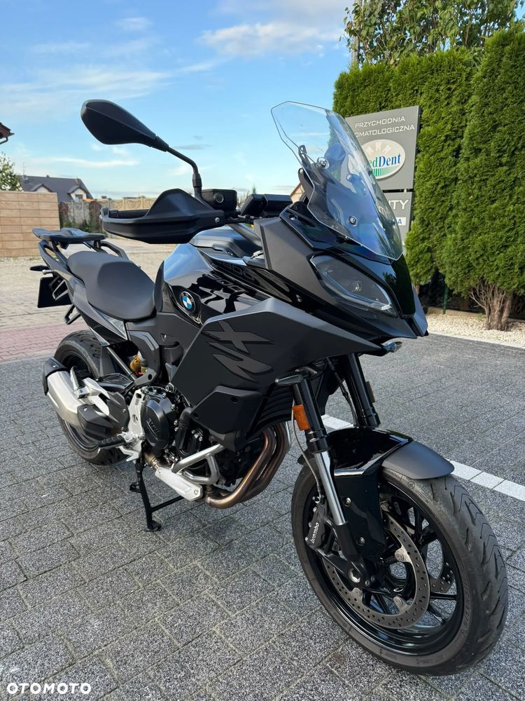 BMW XR - 6