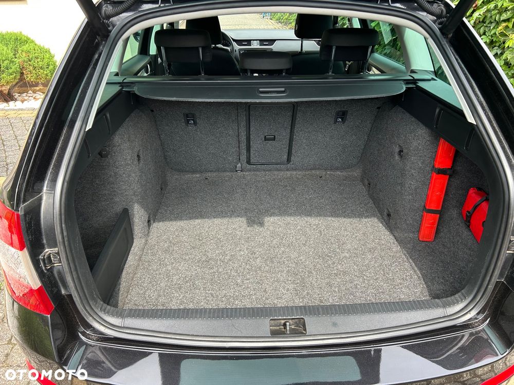 Skoda Octavia 2.0 TDI (Green tec) 4x4 Style - 31