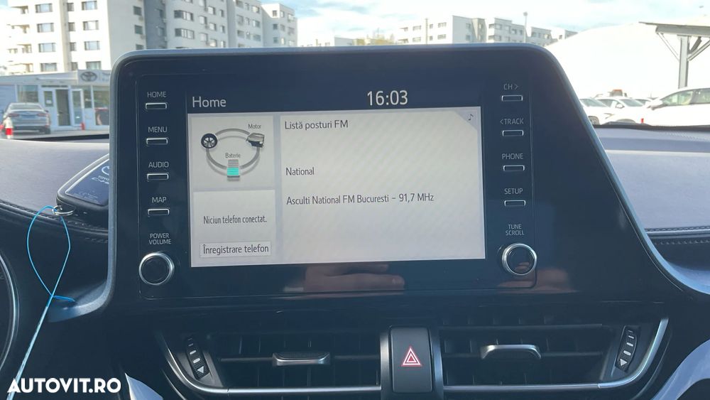 Toyota C-HR 1.8 HSD 4x2 CVT C-ult - 21