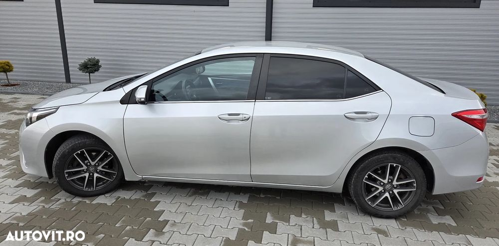 Toyota Corolla 1.6 Valvematic Luna - 1