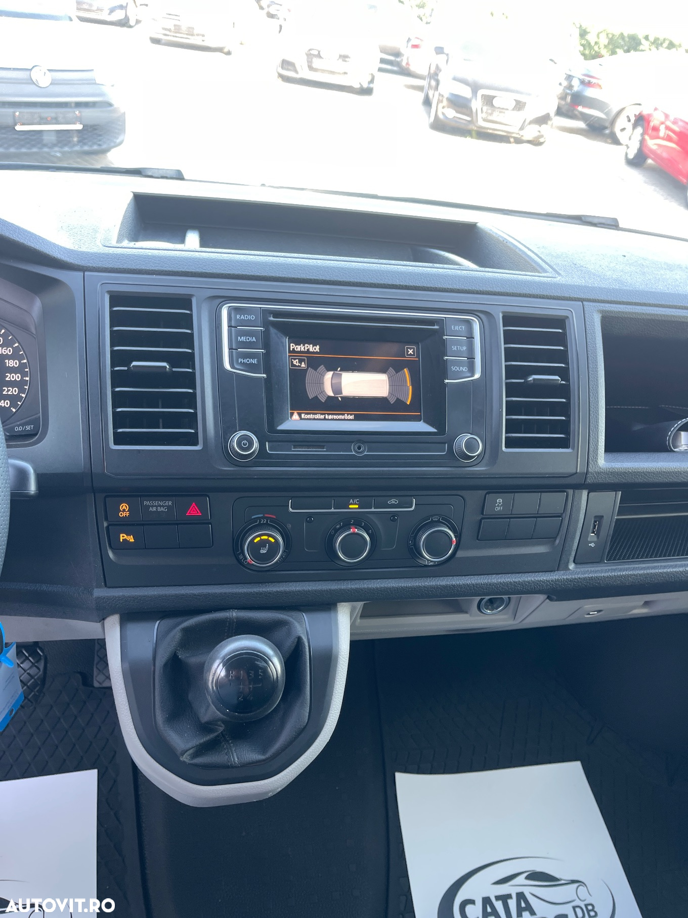 Volkswagen Transporter 2.0TDI  LUNG  2CULISANTE  USI SPATE - 33