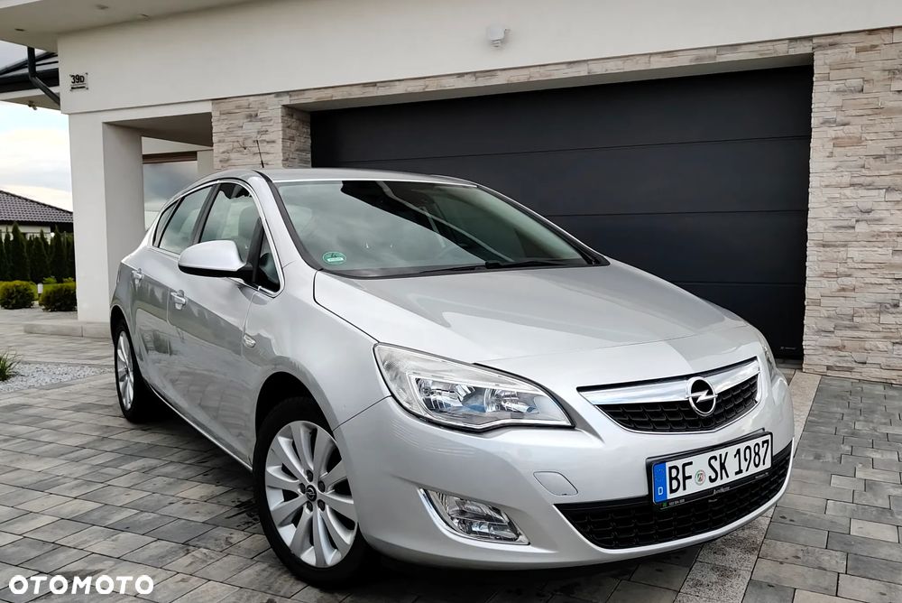 Opel Astra - 1