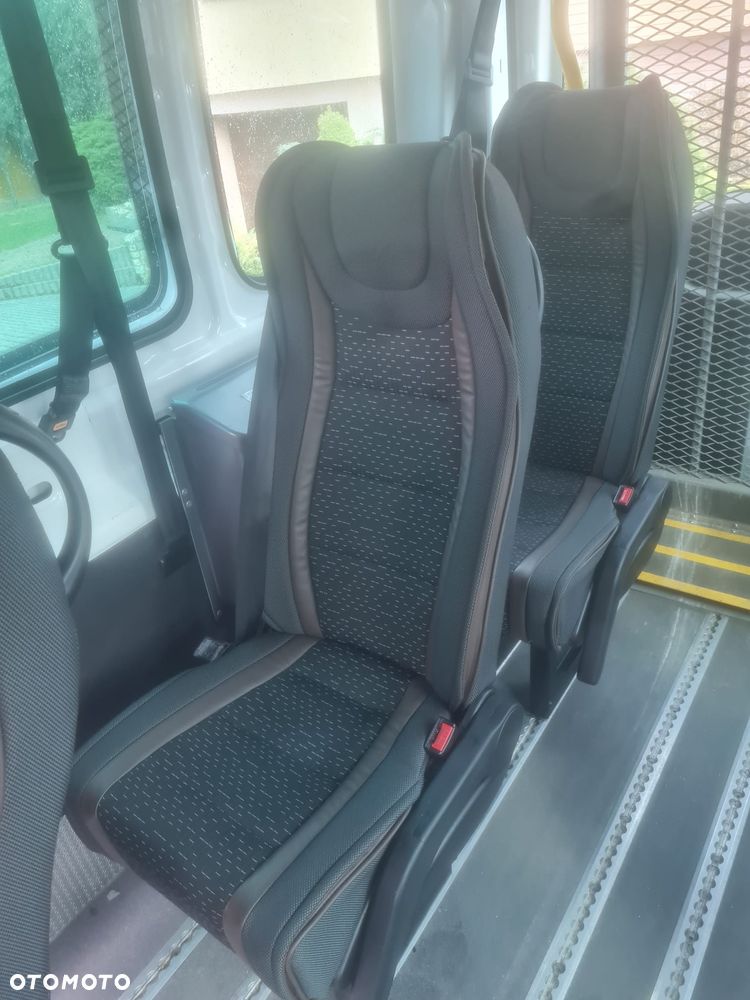 Ford Transit L2 Ambiente - 34