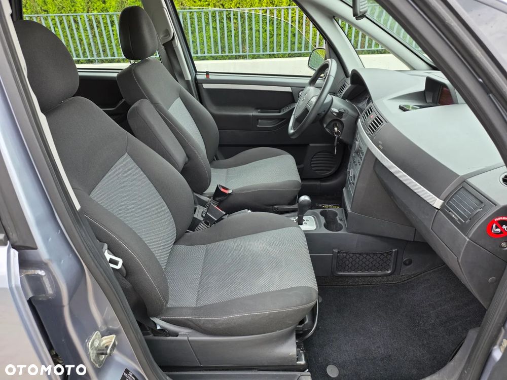 Opel Meriva 1.6 Cosmo MTA - 14