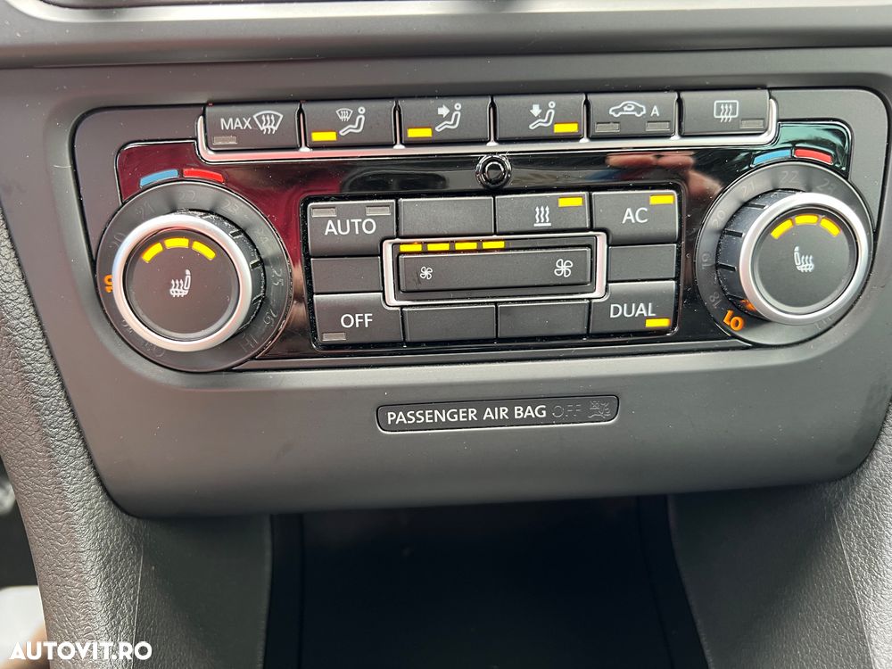 Volkswagen Golf 1.4 TSI BlueMotion Technology Highline - 27
