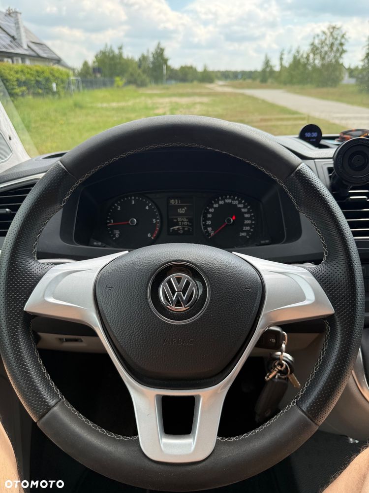 Volkswagen California - 14