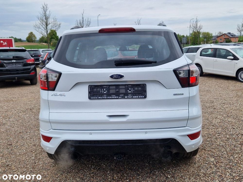 Ford Kuga 1.5 EcoBoost 2x4 ST-Line - 32