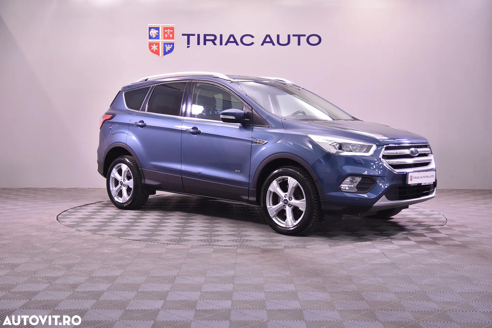 Ford Kuga - 7