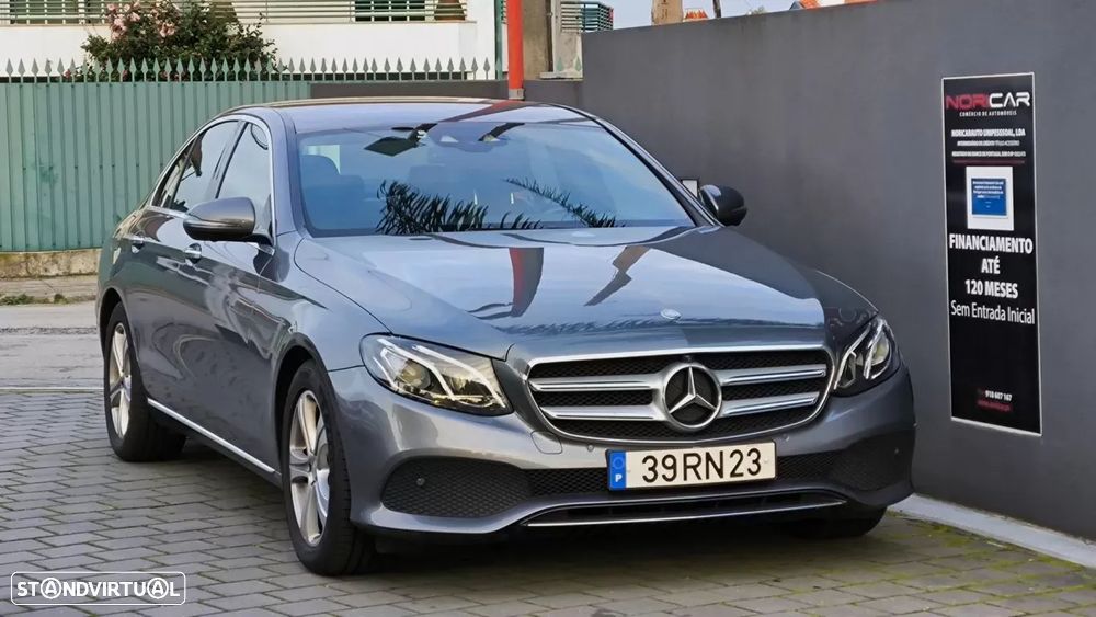 Mercedes-Benz E 220 d Avantgarde+ - 4