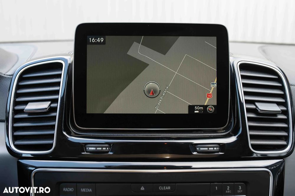 Mercedes-Benz GLE 350 d 4MATIC 9G-TRONIC AMG Line - 31