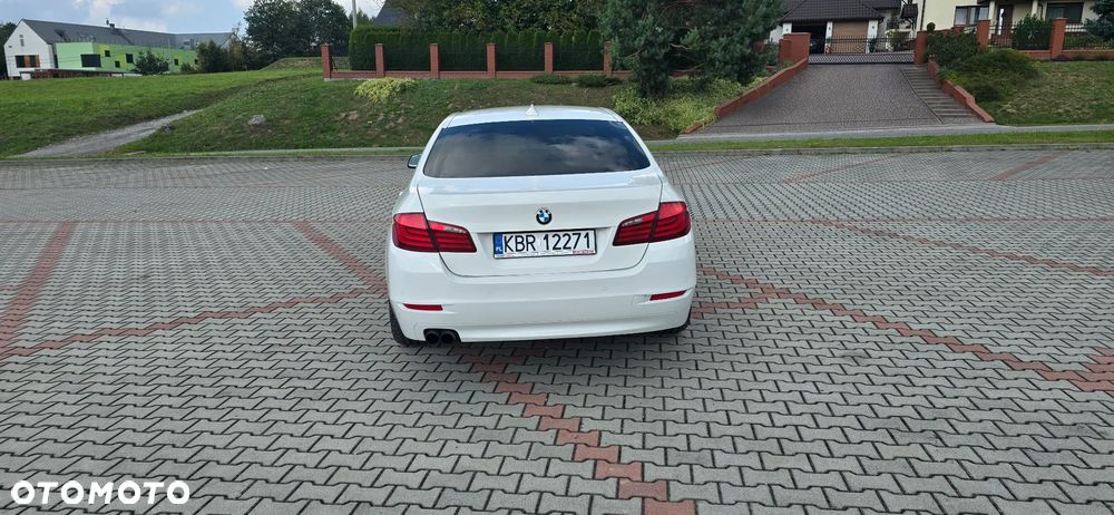 BMW Seria 5 520d - 6