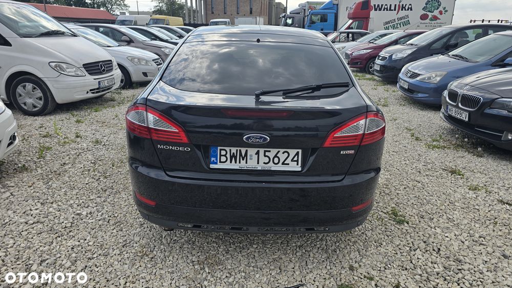 Ford Mondeo - 10