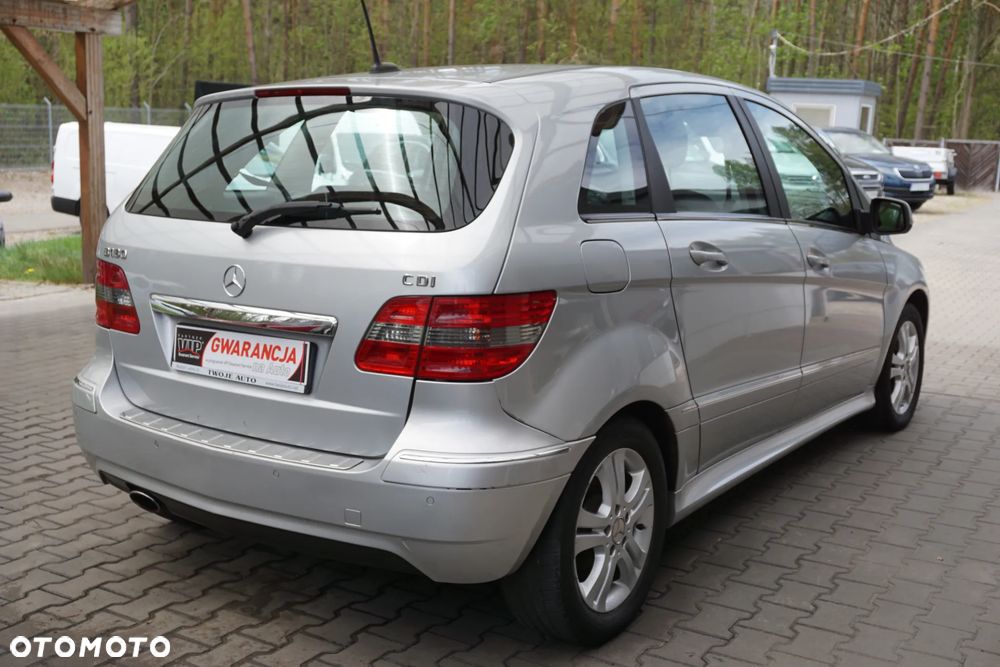 Mercedes-Benz Klasa B 180 CDI EU5 - 3
