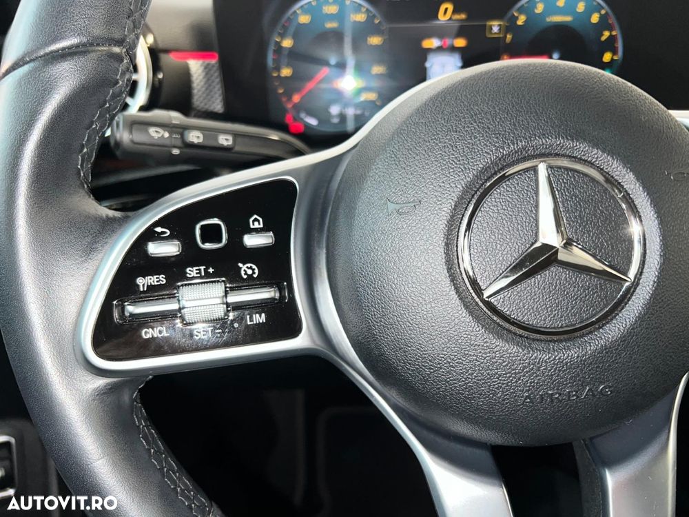 Mercedes-Benz A 250 - 23