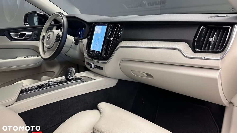 Volvo XC 60 - 6