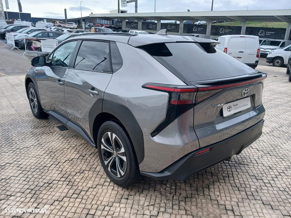 Toyota bZ4X 71,4 kWh Premium - 6
