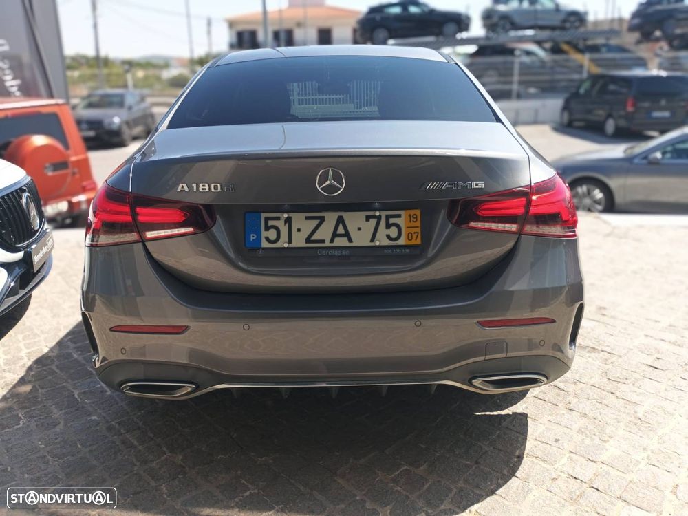 Mercedes-Benz A 180 Limousine d AMG Line Aut. - 10