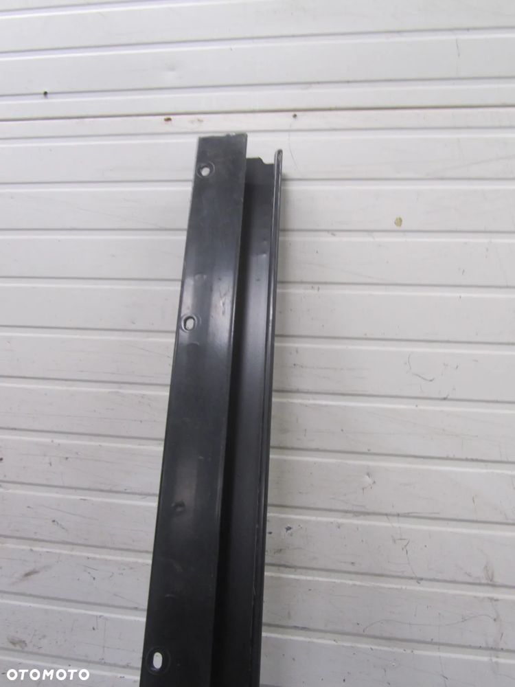 Iveco Daily 14->szyna górna drzwi prawy bok - 4