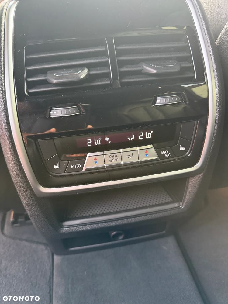 BMW X5 M M50d - 15