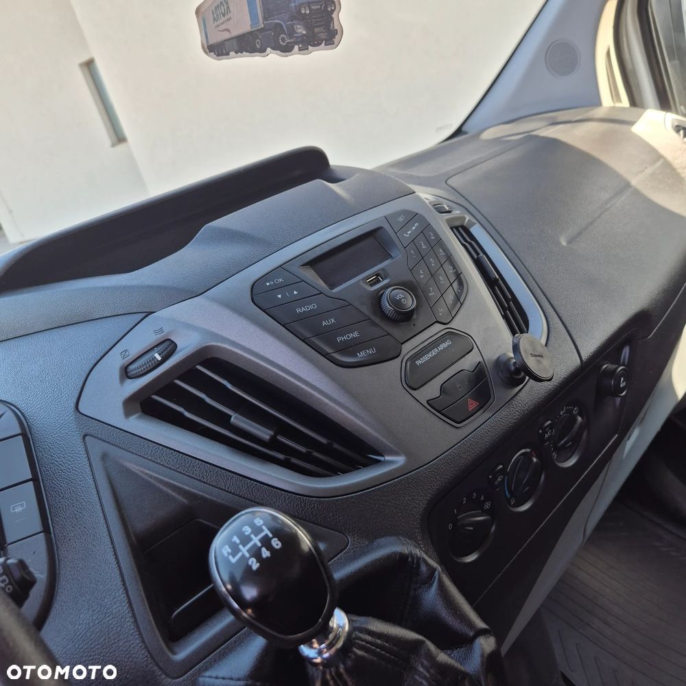Ford Transit Custom - 21