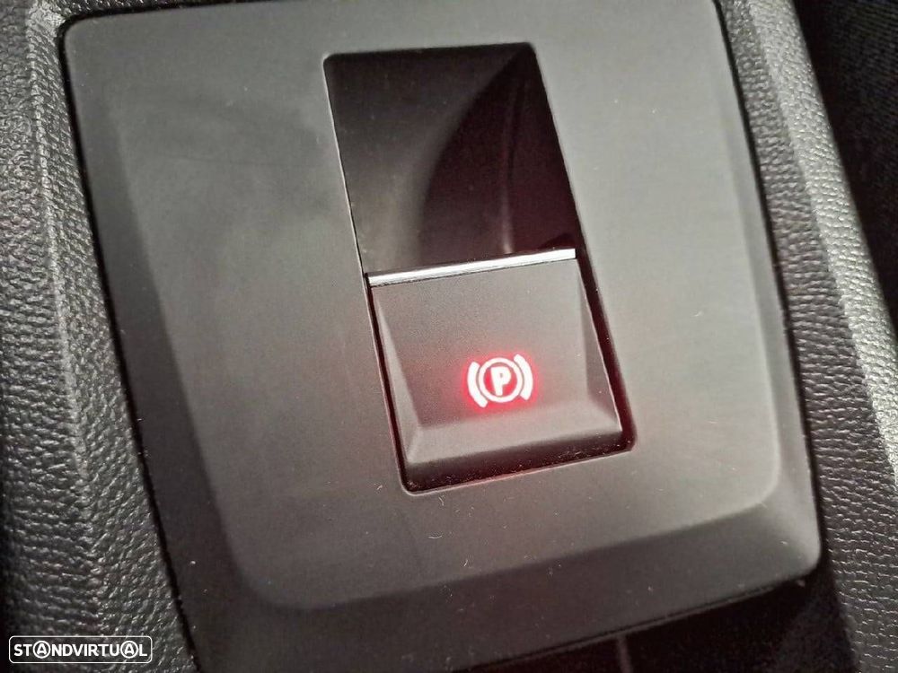 Citroën e-C3 44 kWh Autonomia Conforto Max - 24