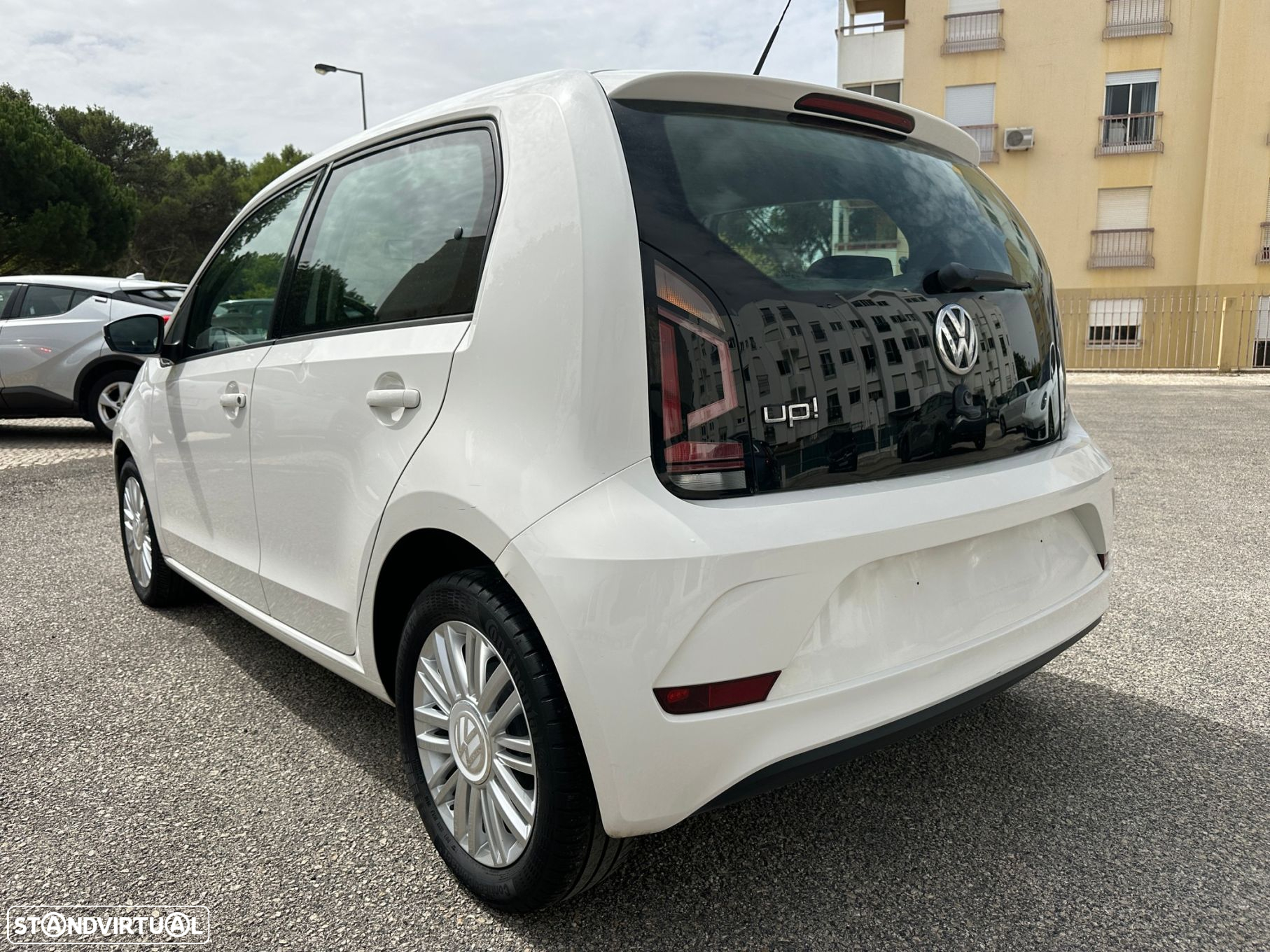 VW Up! 1.0 BMT Move - 8