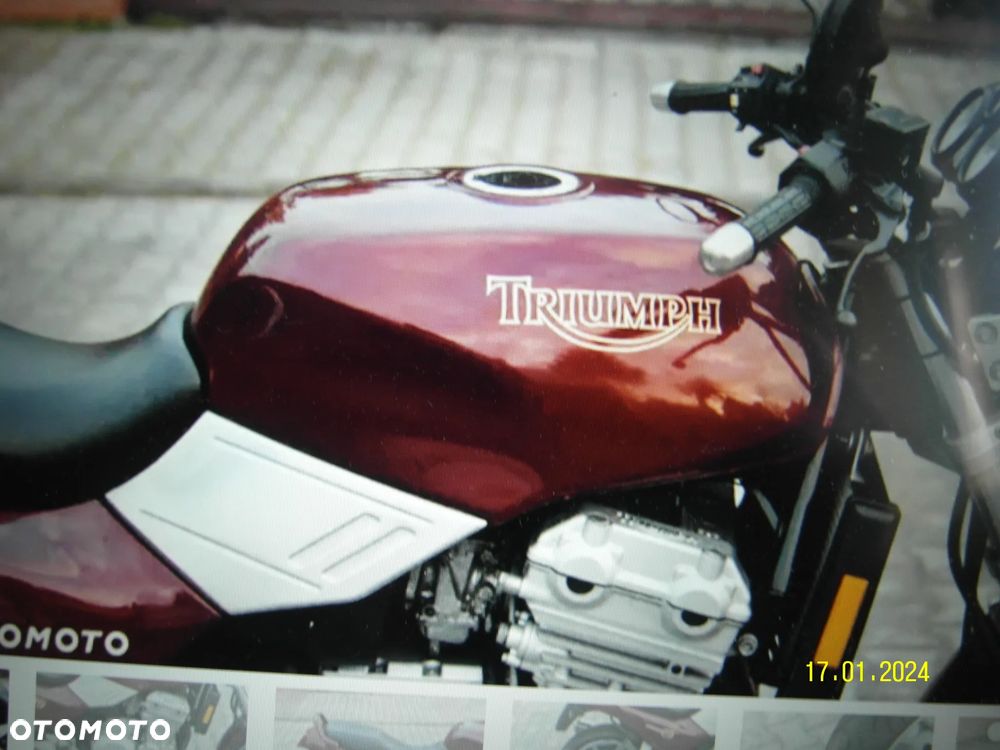 Triumph Trident - 3
