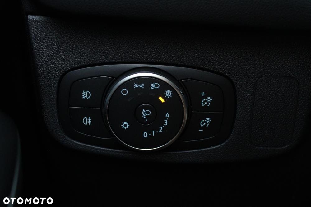 Ford Focus - 10
