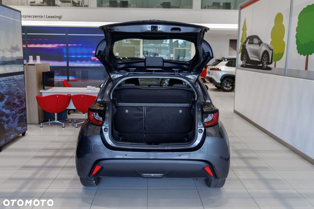 Toyota Yaris - 18