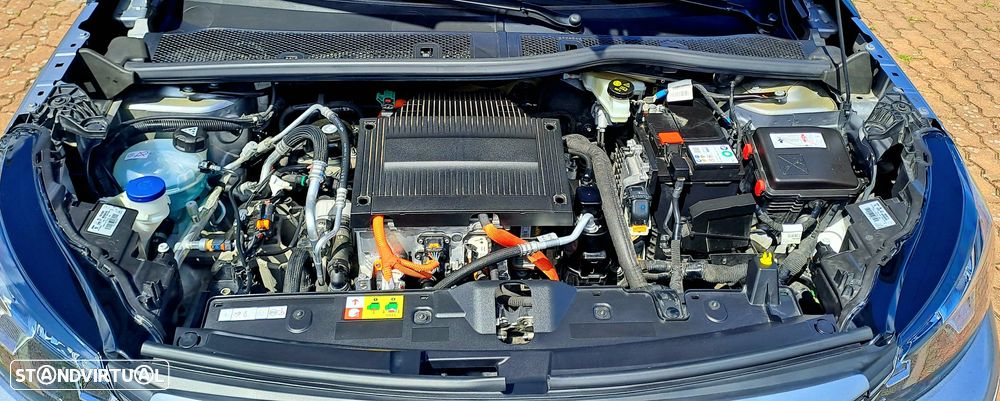 Peugeot e-2008 50 kWh Allure Pack - 52