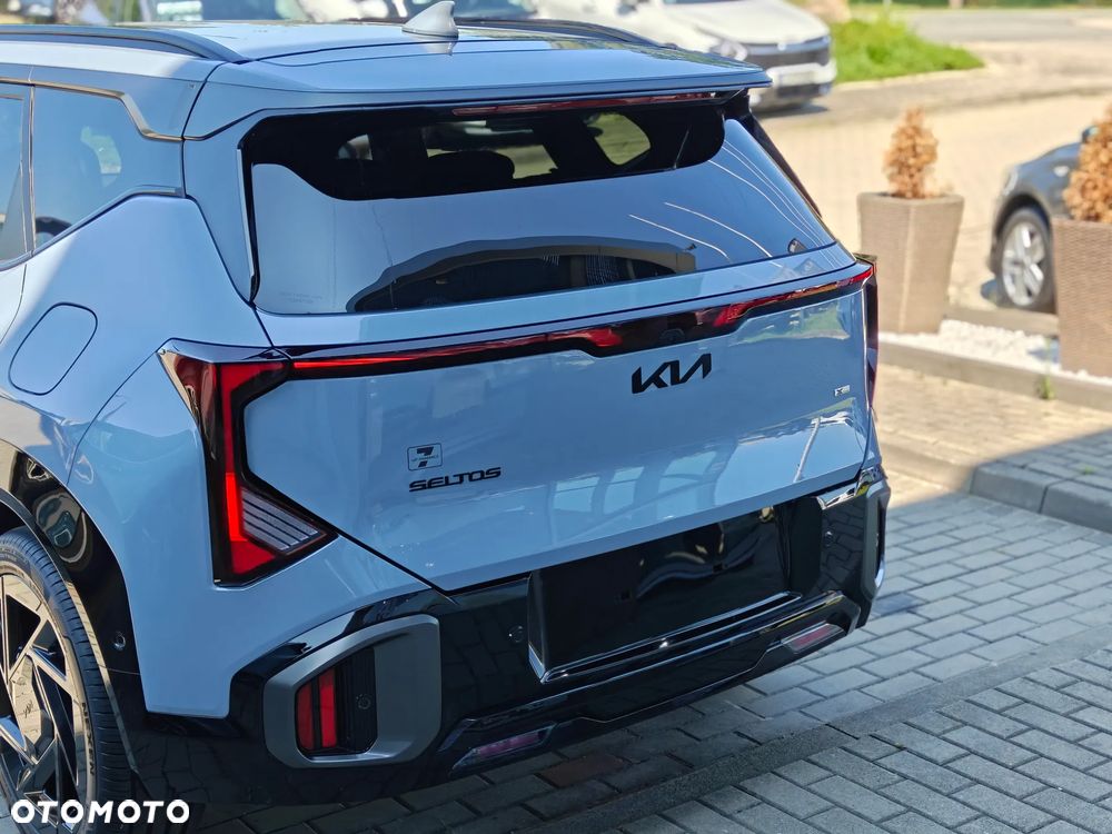 Kia Seltos - 7