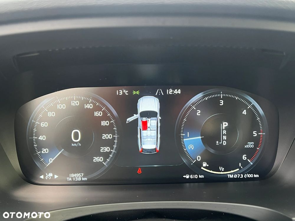 Volvo V90 D4 Momentum - 13