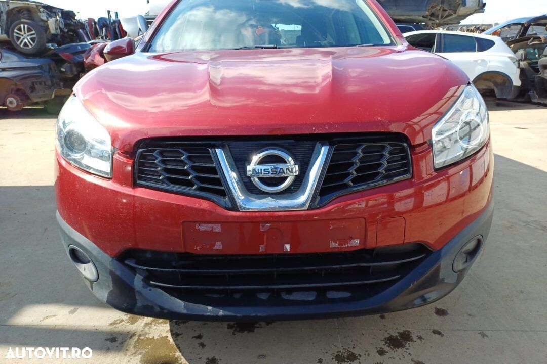 BARA DE FATA CU PROIECTOARE  NISSAN QASHQAI 2012 - 1