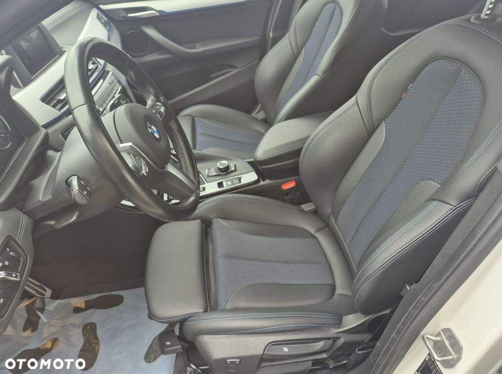 BMW X2 sDrive18i M Sport - 16