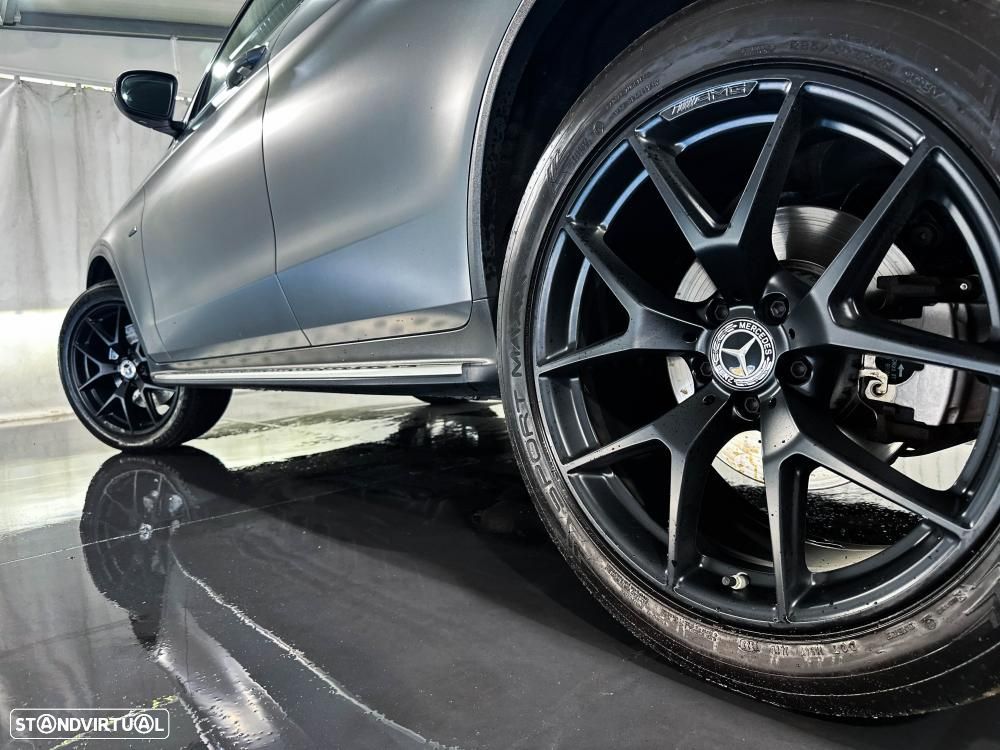 Mercedes-Benz GLC 300 e Coupe 4Matic 9G-TRONIC Edition AMG Line - 8
