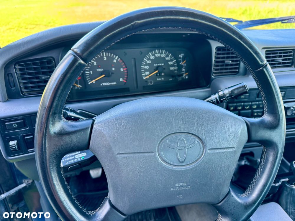 Toyota Land Cruiser HDJ80 - 20