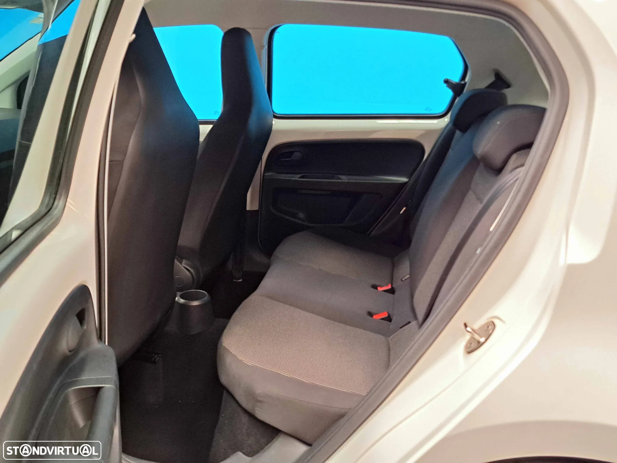 VW Up! 1.0 Move - 7